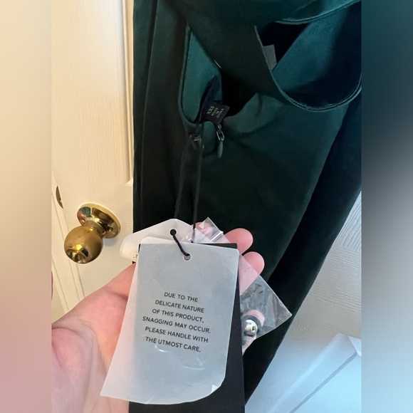 NEW NBD Everett Gown in Green - Picture 9 of 9